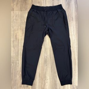 Lululemon men’s joggers size large black